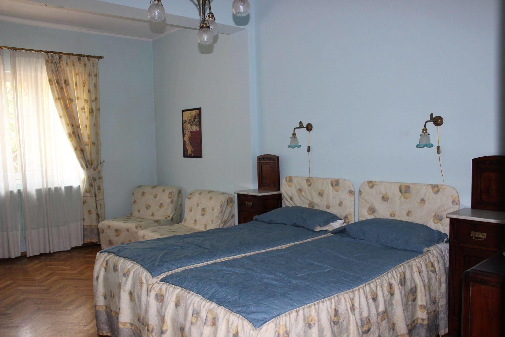 Casa Ferrari Bed & Breakfast Sofia Exterior photo