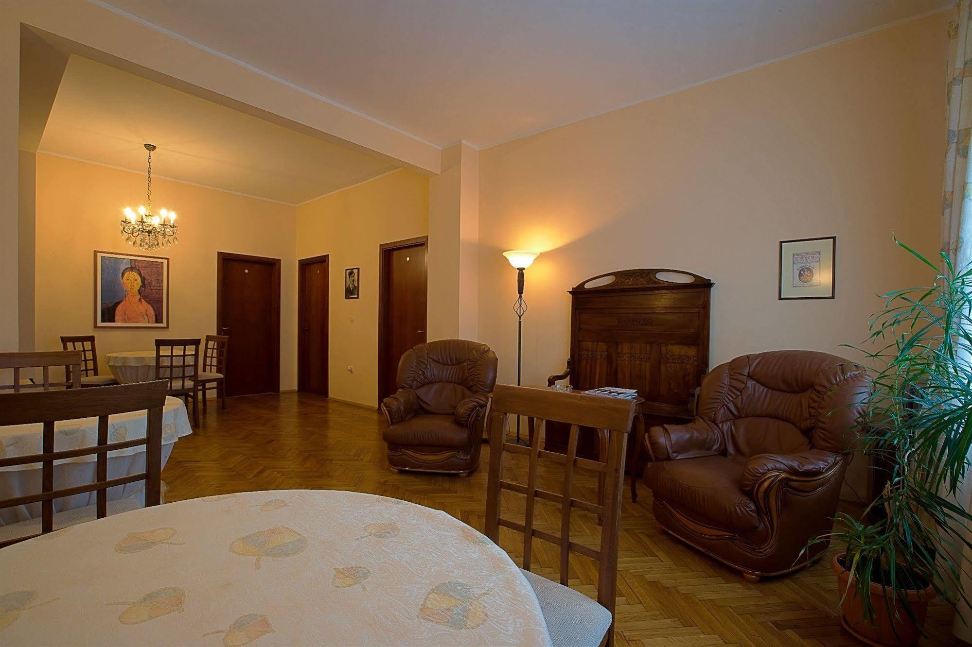 Casa Ferrari Bed & Breakfast Sofia Exterior photo