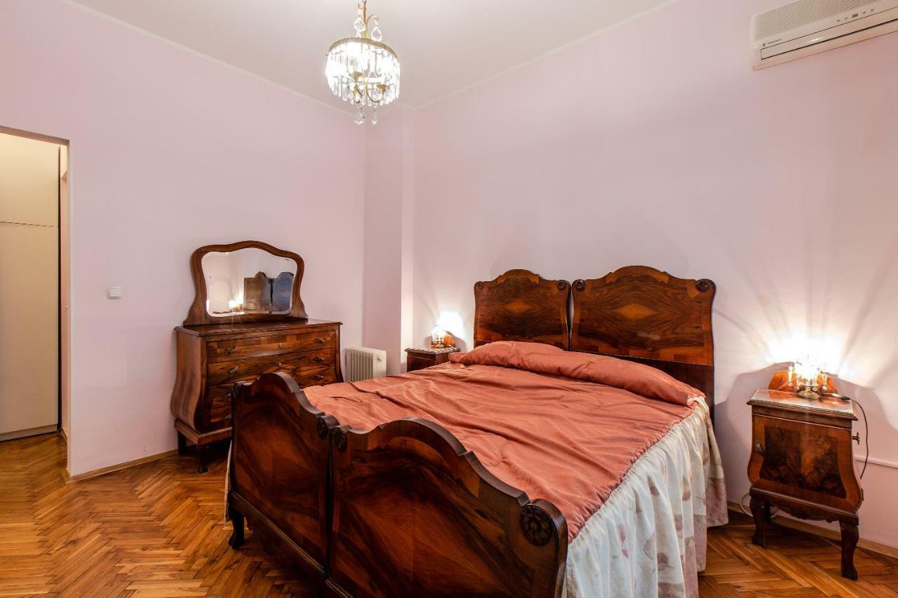 Casa Ferrari Bed & Breakfast Sofia Exterior photo